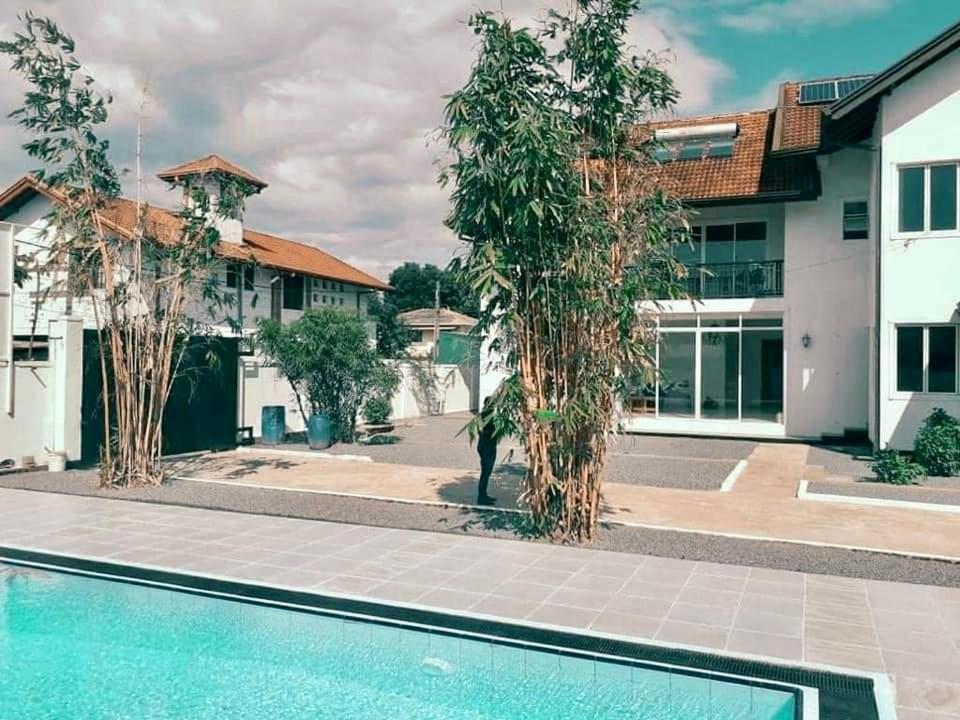 Aradhana Airport Transit Hotel คาตุนายากา ภายนอก รูปภาพ